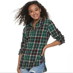 Juniors' button down front shirt from SO.